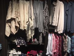 -Hollister Co(杭州万象城店)