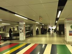 -奥利弗·雷金纳德·坦博国际机场