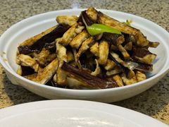 -鹊华居·地道鲁菜·海鲜·融合味(大明湖店)