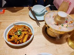 -全牛匠·乐山跷脚牛肉(新中关店)
