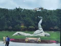 -上海市龙华烈士陵园