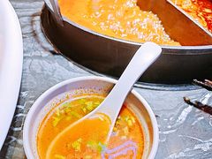 番茄汤-热火朝天鲜切牛肉火锅(南强街巷店)