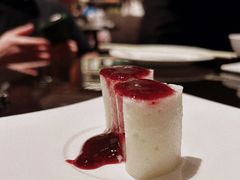 -玥轩YUE HIN(IFS国际金融中心店)