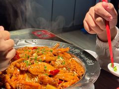 -胖哥俩肉蟹煲(上海悦荟广场店)