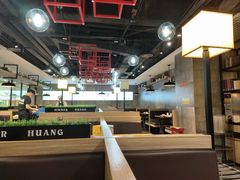 -黄记煌三汁焖锅(渝北金港国际店)