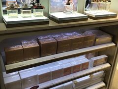 -日上免税店(三径路t3店)