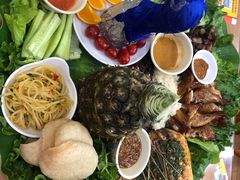 -沐毫傣泐云南菜孔雀宴•手抓饭傣味烧烤(曼听公园店)