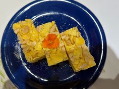 榄仁萨其马-白天鹅宾馆-玉堂春暖餐厅