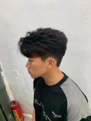 -魅·Hair设计烫染接发店