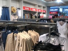 -H&M(来又来时尚购物广场店)