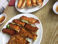 -一品鲜鱼锅贴(人民一路店)