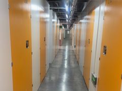 -安东易迷你自助仓储寄存仓库(顾戴路店)