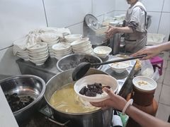 -文山荷鲜居(翠湖店)