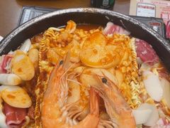 -贵宾庄炸酱面·韩式料理(高区店)
