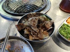 -哈哈碳都·牛肋条无限自助烤肉(台江万达店)