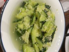 -虾弄弄海派小龙虾·牛羊蝎子火锅