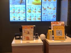 -麦当劳(保利若比邻店)