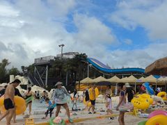 -太阳岛沙滩泳场水上乐园