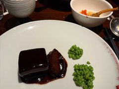 鲍鱼红烧肉-杭州西子湖四季酒店·金沙厅