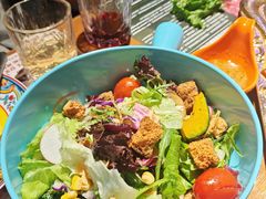 -米德维奇俄式西餐厅(西六道街店)