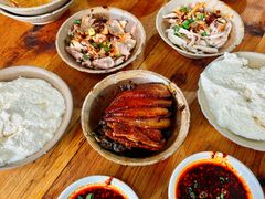 -九九豆花馆(解放碑步行街店)