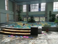 -白桦林温泉谷