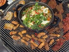 -小辣椒火盆烧烤(温泉南街店)