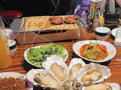 -蚝堡海鲜·威海菜·海肠捞饭·烧烤·亚洲吃蚝公司(幸福门店)