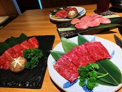 -炼火烤肉店