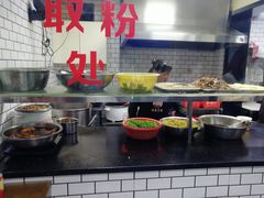 -覃肥叔桂林米粉(粮道街店)