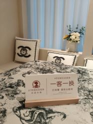 -洛伊科技抗衰护肤中心