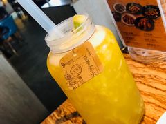-蝴蝶汇音乐酒馆(罗湖店)