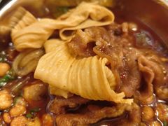 -鸿顺老铁锅美蛙鱼府(解放碑店)