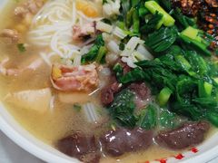 -文山荷鲜居(翠湖店)