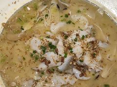 -鱼亨小鲜酸菜鱼(大信店)