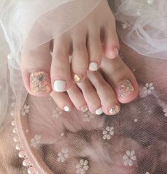 -JERRY日式美甲美睫纹绣工坊