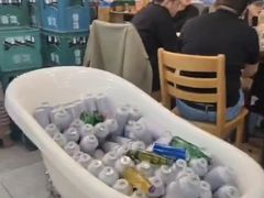 -喝丢一只鞋海鲜烧烤·海肠捞饭(市场店)