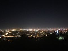 -鬼笑石后山停车场