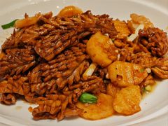 -闫府私房菜·老字号(恒隆店)