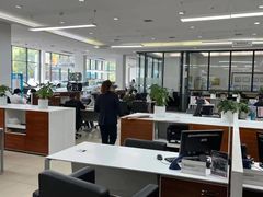 -上海宝信宝马4S店