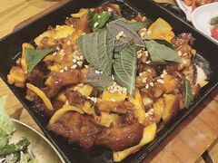 芝士火锅火猪蹄-Myth猪蹄(明洞店)