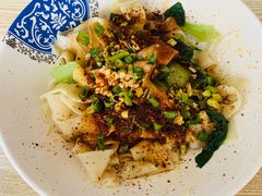 油泼扯面-老潼关肉夹馍(泰禾1号街区1号院店)