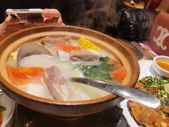 丽江腊排骨锅-一坐一忘云南菜(北京skp店)