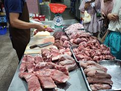 -标记美食新鲜猪杂(兴南大道店)