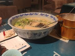 -南京金牛湖巨碗鱼头