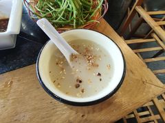 -有一锅·野生菌黑山羊腊排骨火锅(古城北门店)