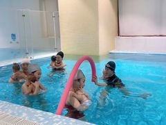 -爱睿思儿童早教亲子游泳(万象城店)