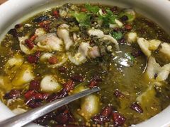 老味酸菜鱼-小六汤包(万和城店)