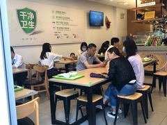 大堂-老乡鸡(武汉江腾广场店)