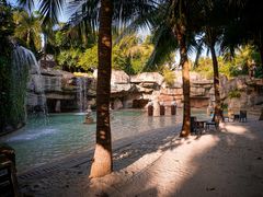 -海口观澜湖火山温泉谷